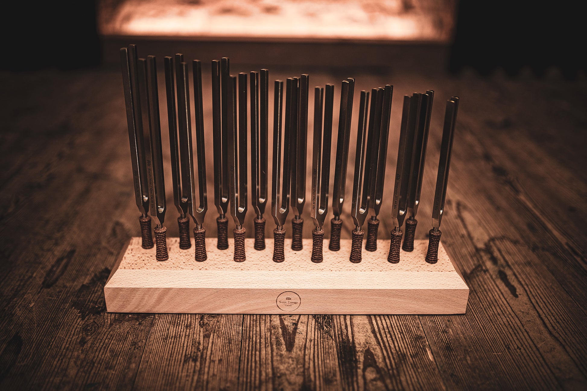 Meinl Therapy Tuning Fork Holder Set 16 - Detail
