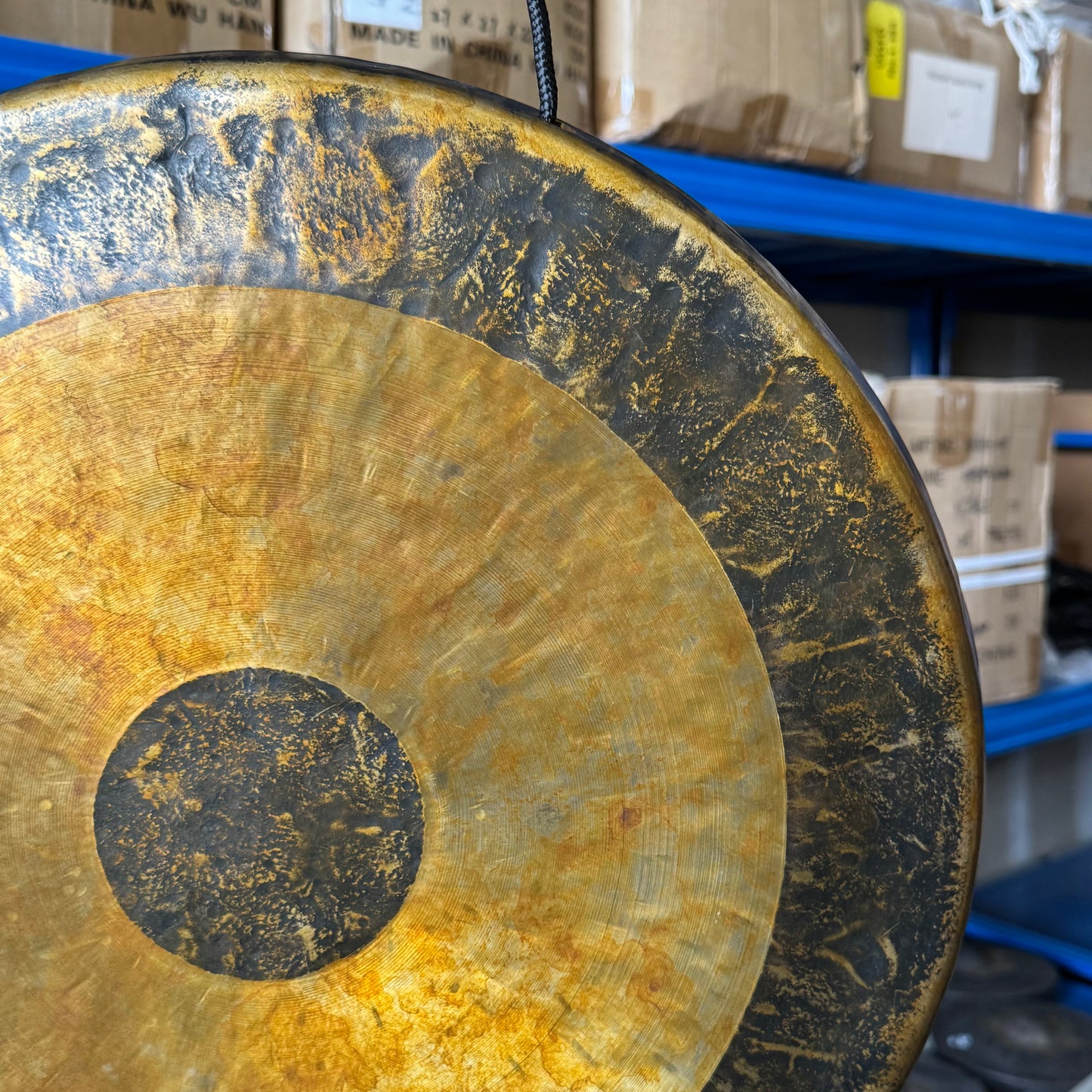 18" Chau Gong in Antique Patina includes Mallet